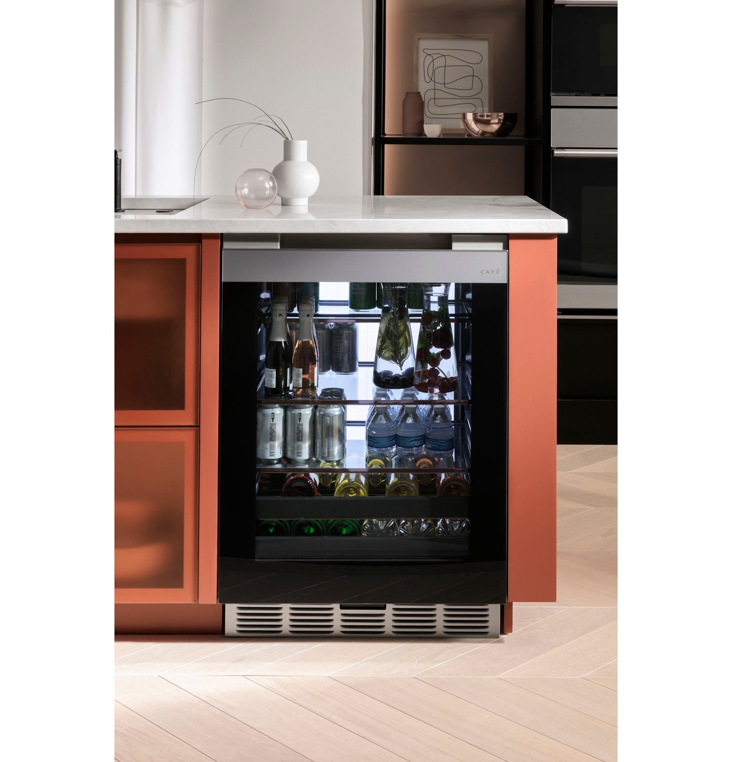 CAFÉ™ ENERGY STAR® 126-Can or 14-Bottle Beverage Center in Platinum Glass