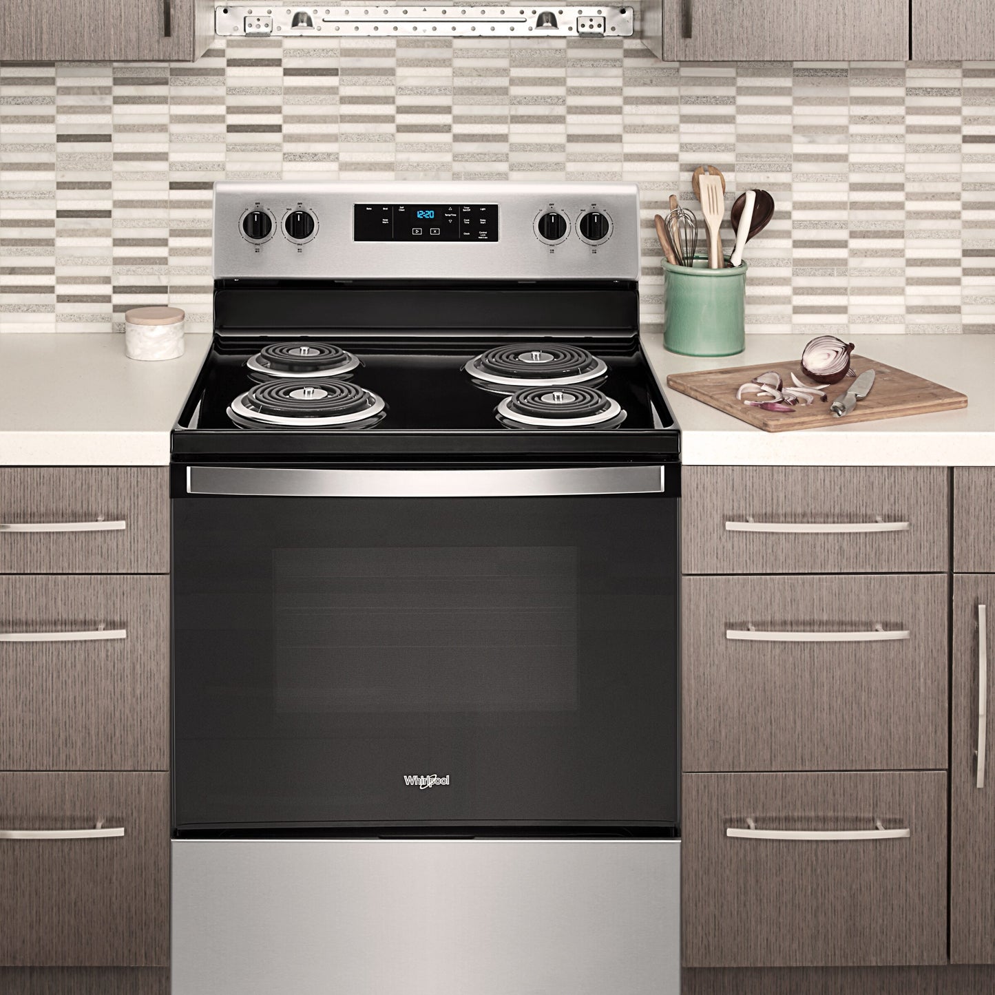 4.8 cu. ft. Electric Range with Keep Warm setting