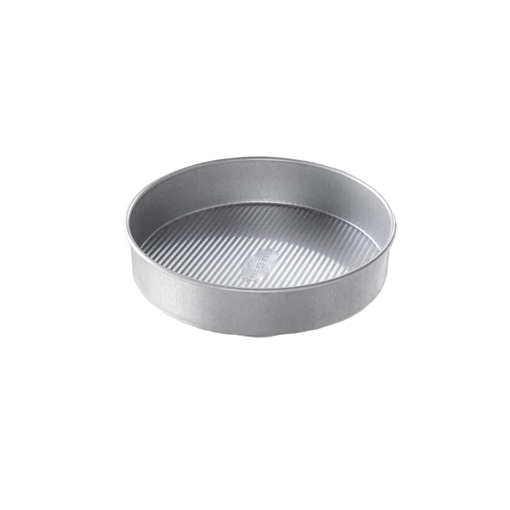 6-inch round metal cake pan with non-stick coating for kitchenware and bakeware tasks under $50
