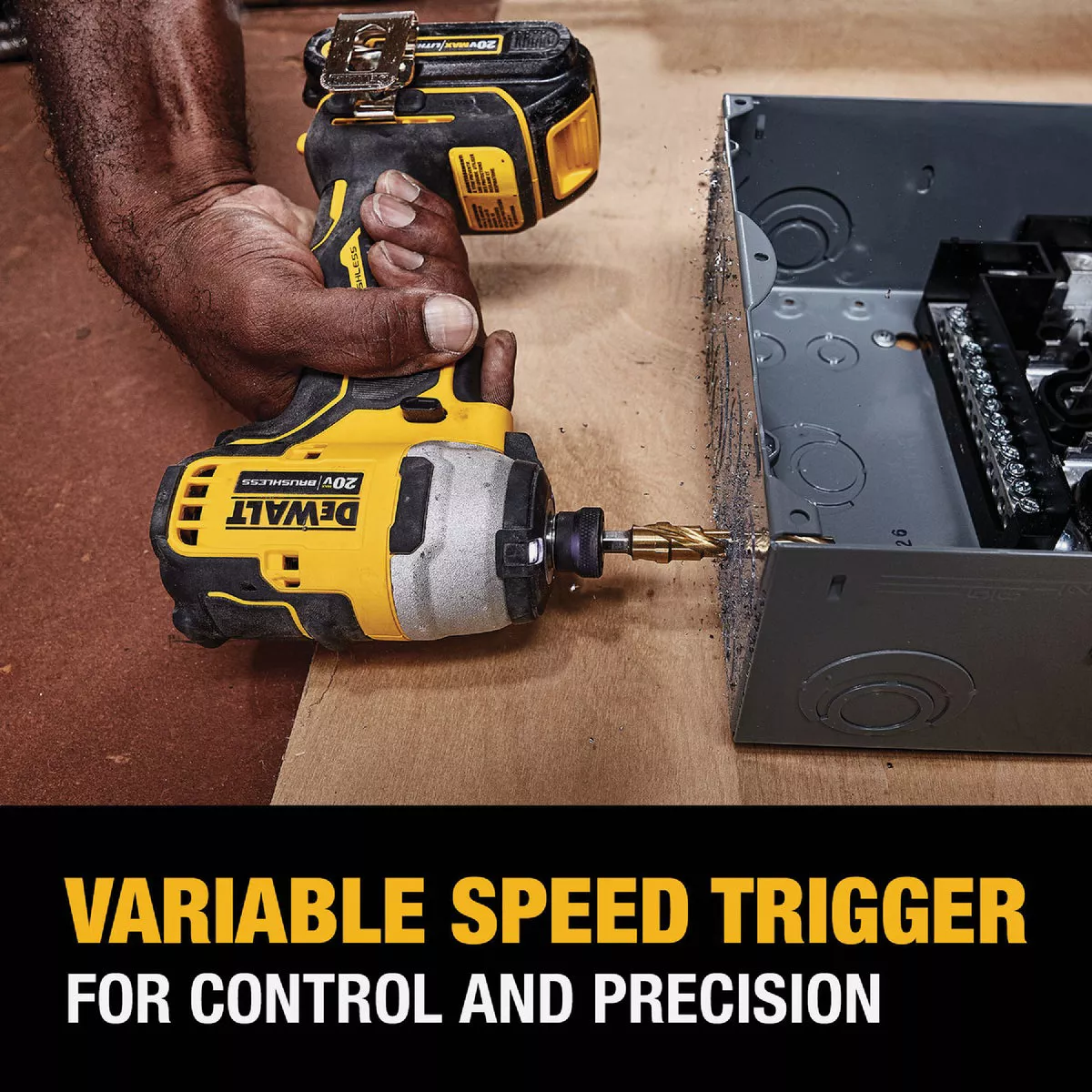 DEWALT 20V MAX Lithium-Ion Compact Drill/Driver / Impact Driver Combo Kit 1.5 Ah