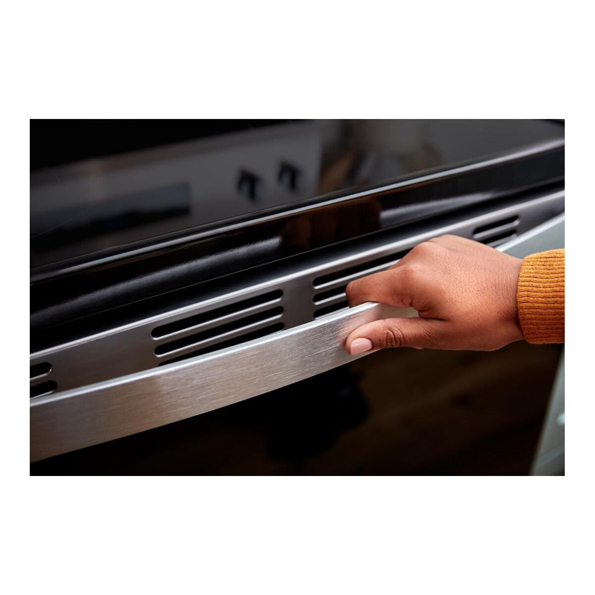 30-inch Electric Range with Self Clean