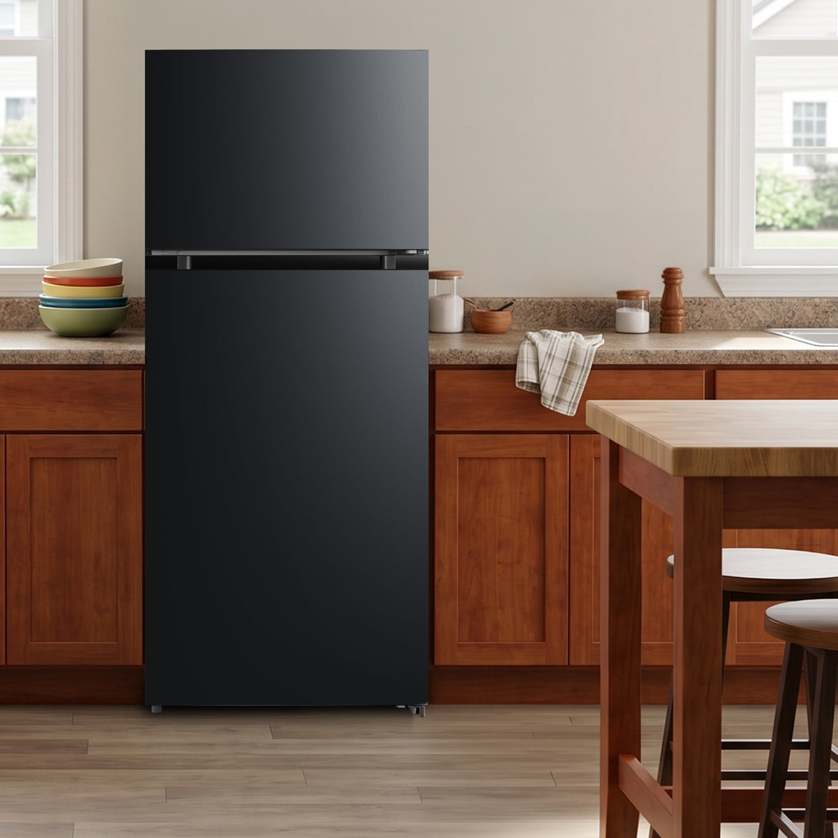 Element 16.0 cu. ft. Top Freezer Refrigerator - Black, ENERGY STAR (ERT16CGDB)