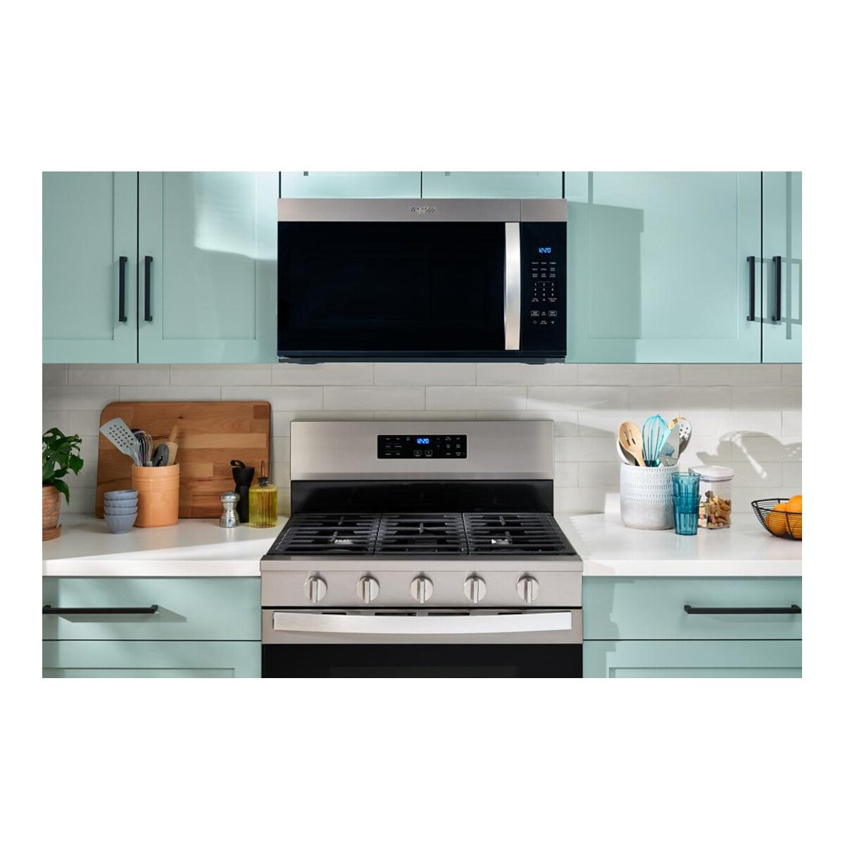 1.1 cu. ft. Smart Low Profile Microwave Hood Combination with 450 CRM 4-Speed Venting