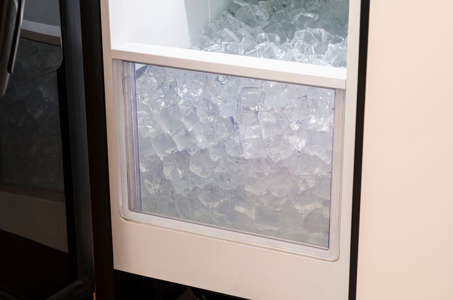 Ice Maker 15-Inch Panel-Ready - Clear Ice