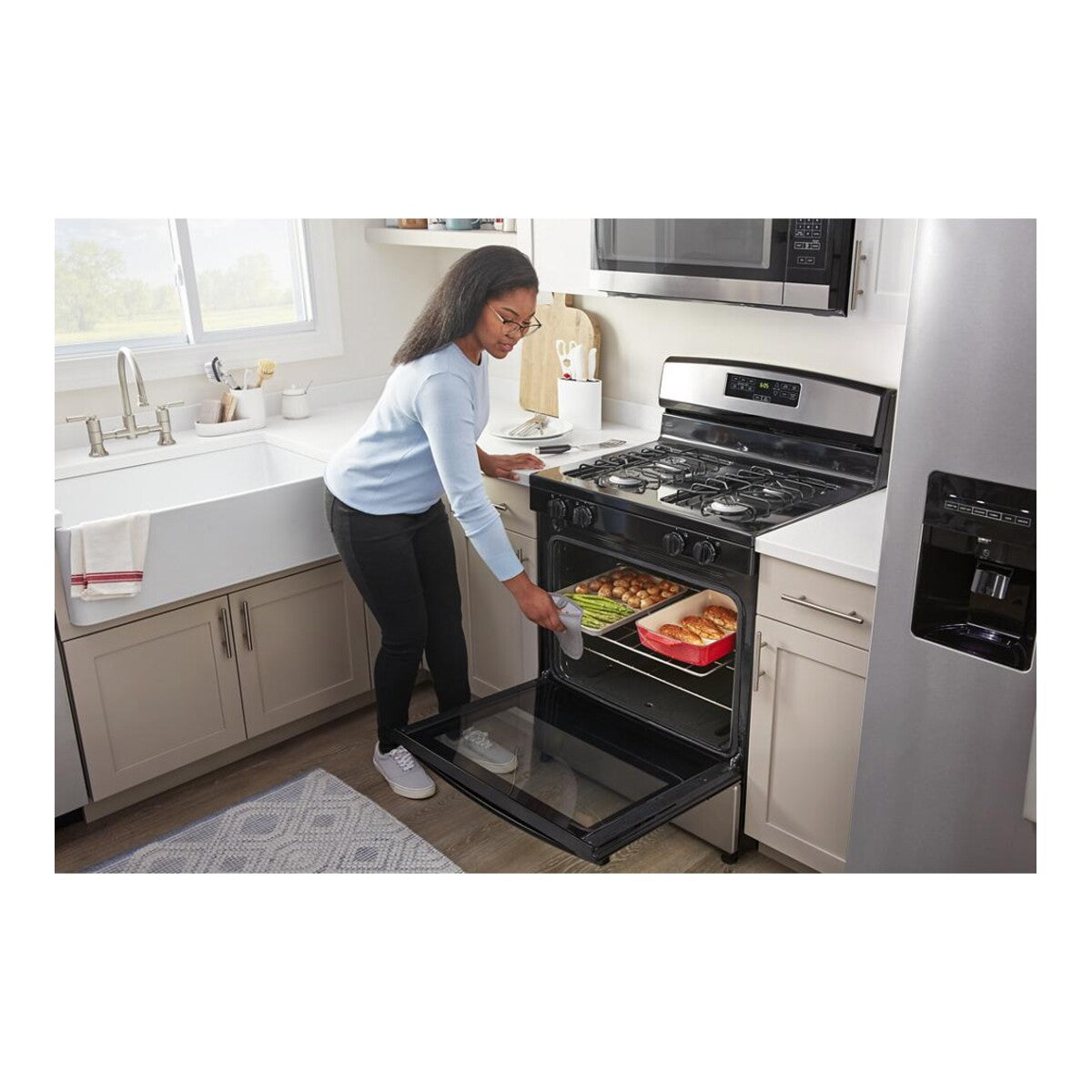 30-inch Gas Range with Bake Assist Temps