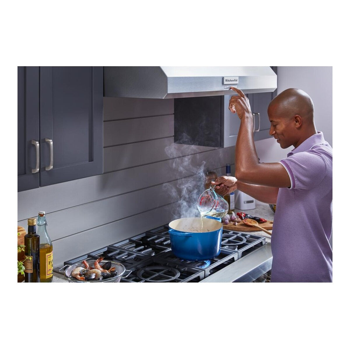 36" 585 or 1170 CFM Motor Class Commercial-Style Wall-Mount Canopy Range Hood