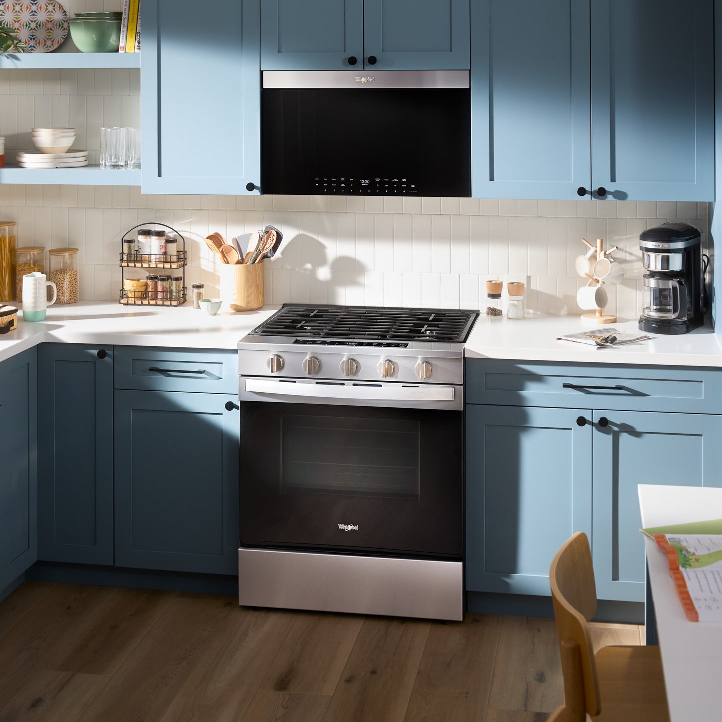 Air Fry Over-the-Range Microwave with Advanced Sensing Technology