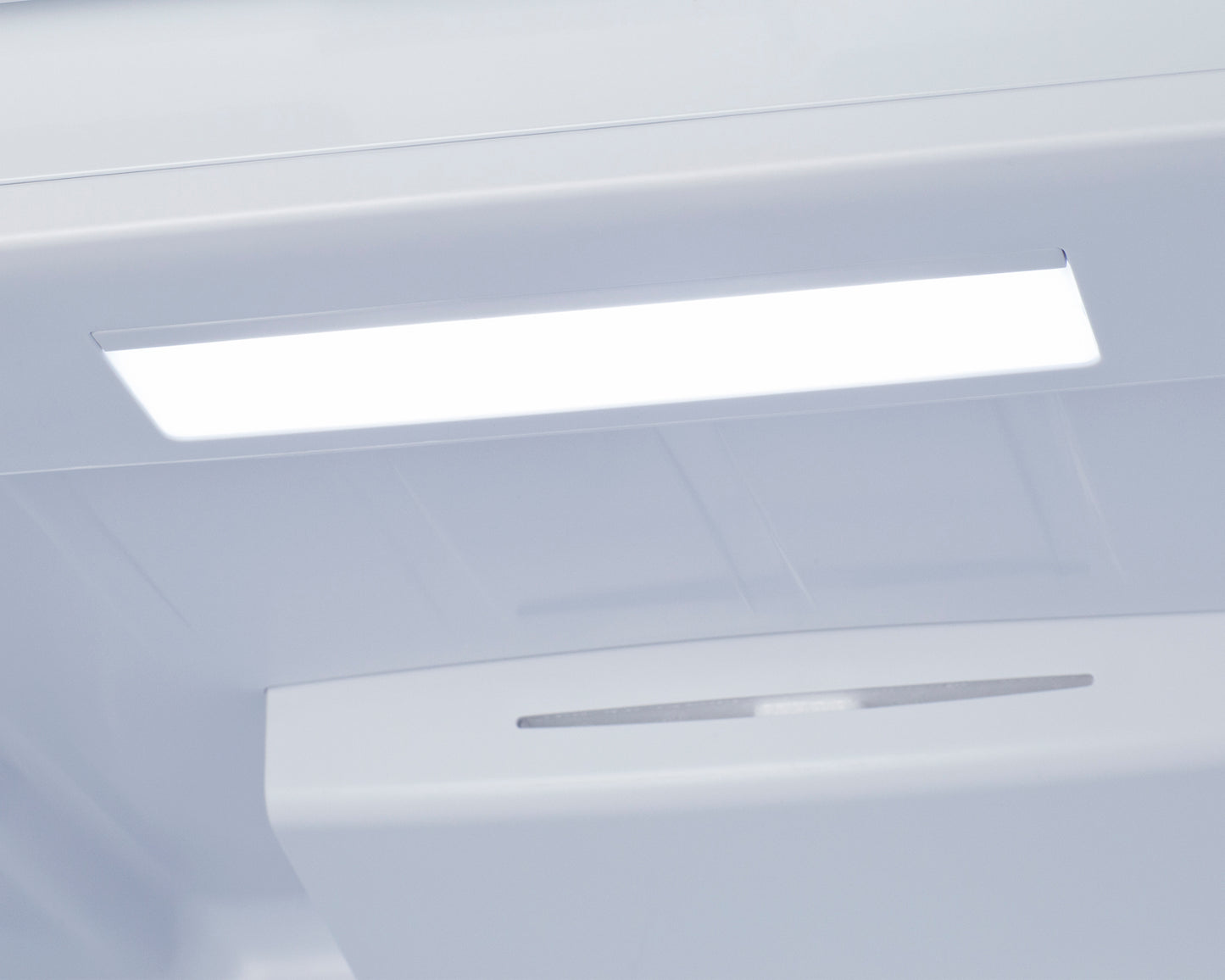 28" Wide Top Mount Refrigerator-Freezer