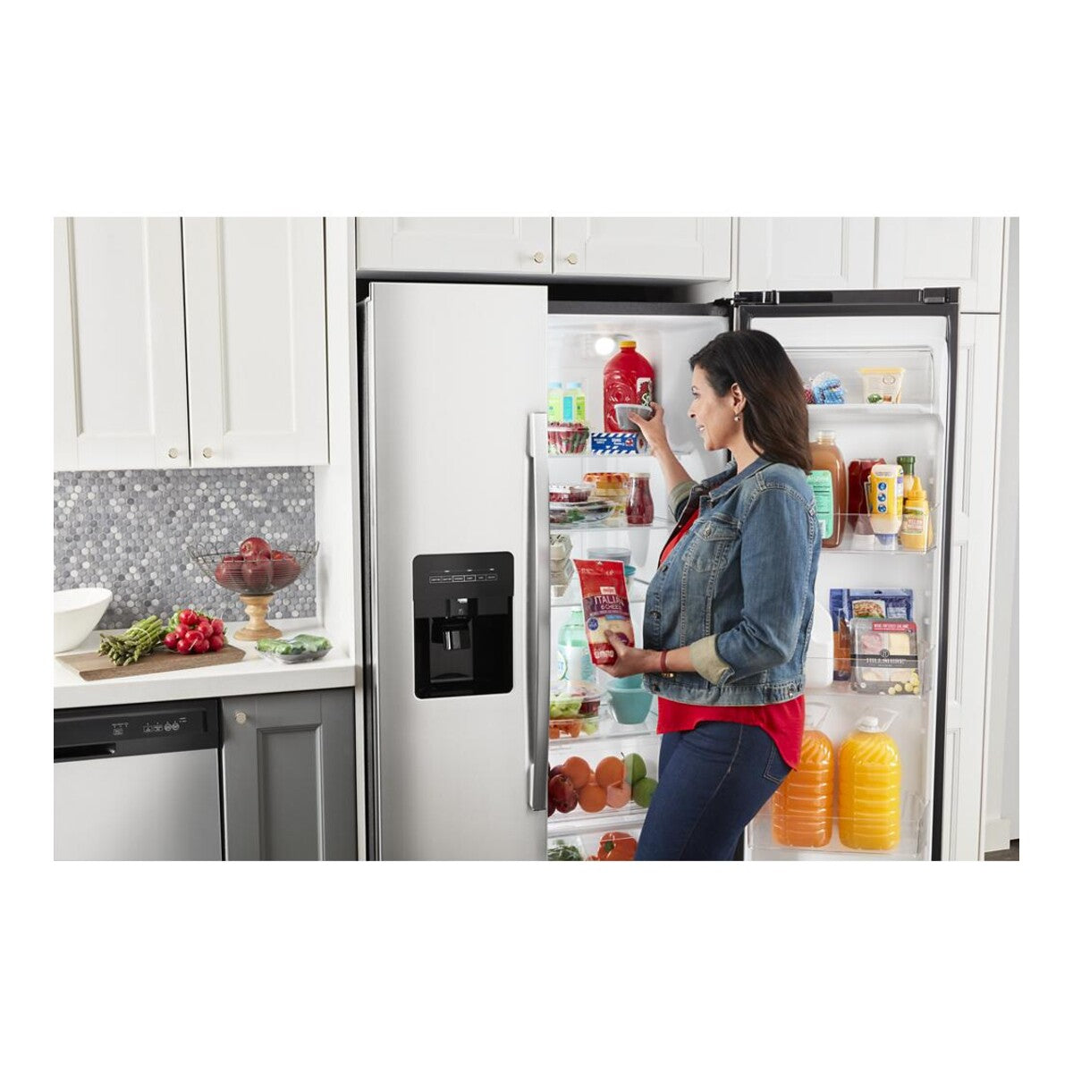 36-inch Wide Side-by-Side Refrigerator with Dual Pad External Ice and Water Dispenser - 25 Cu. Ft.