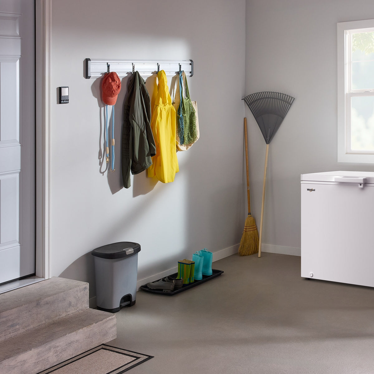 Whirlpool® 9 cu. ft. Chest Freezer with 2 Storage Baskets