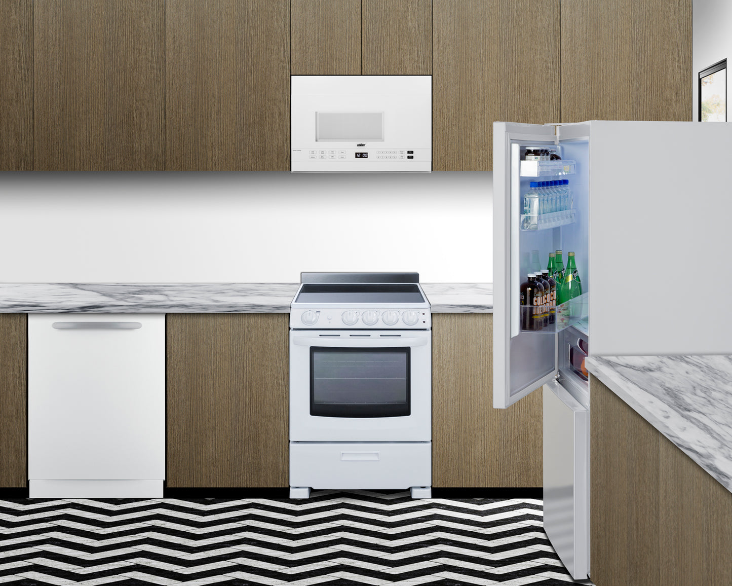 28" Wide Bottom Mount Refrigerator-Freezer