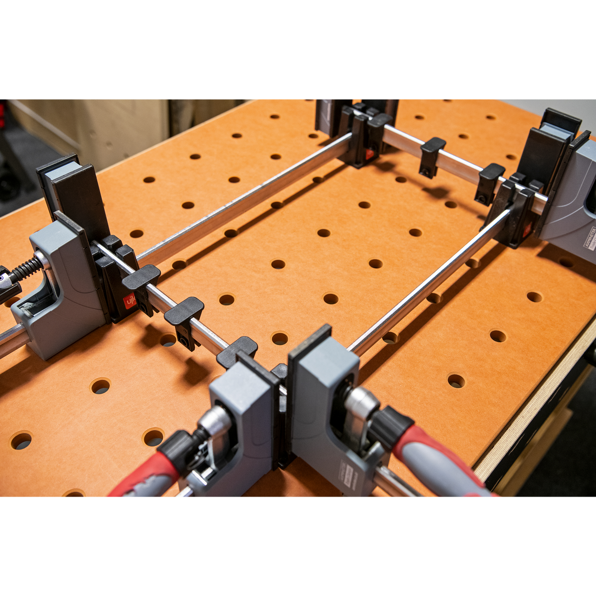 UJK Clamp Stand (Pkt 4)