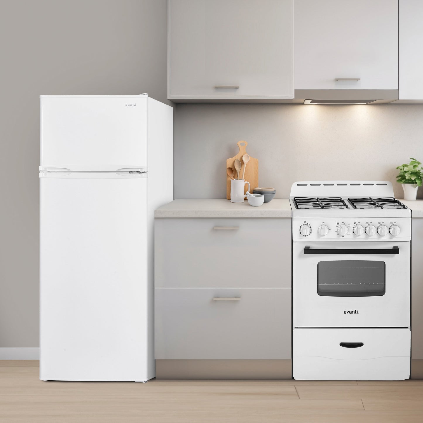 Avanti 7.5 cu. ft. Apartment Size Refrigerator - Stainless Steel