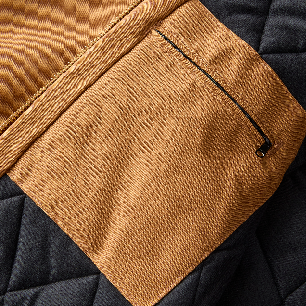 Carhartt Iconic J140 Firm Duck Active Jac - Carhartt Brown, XL