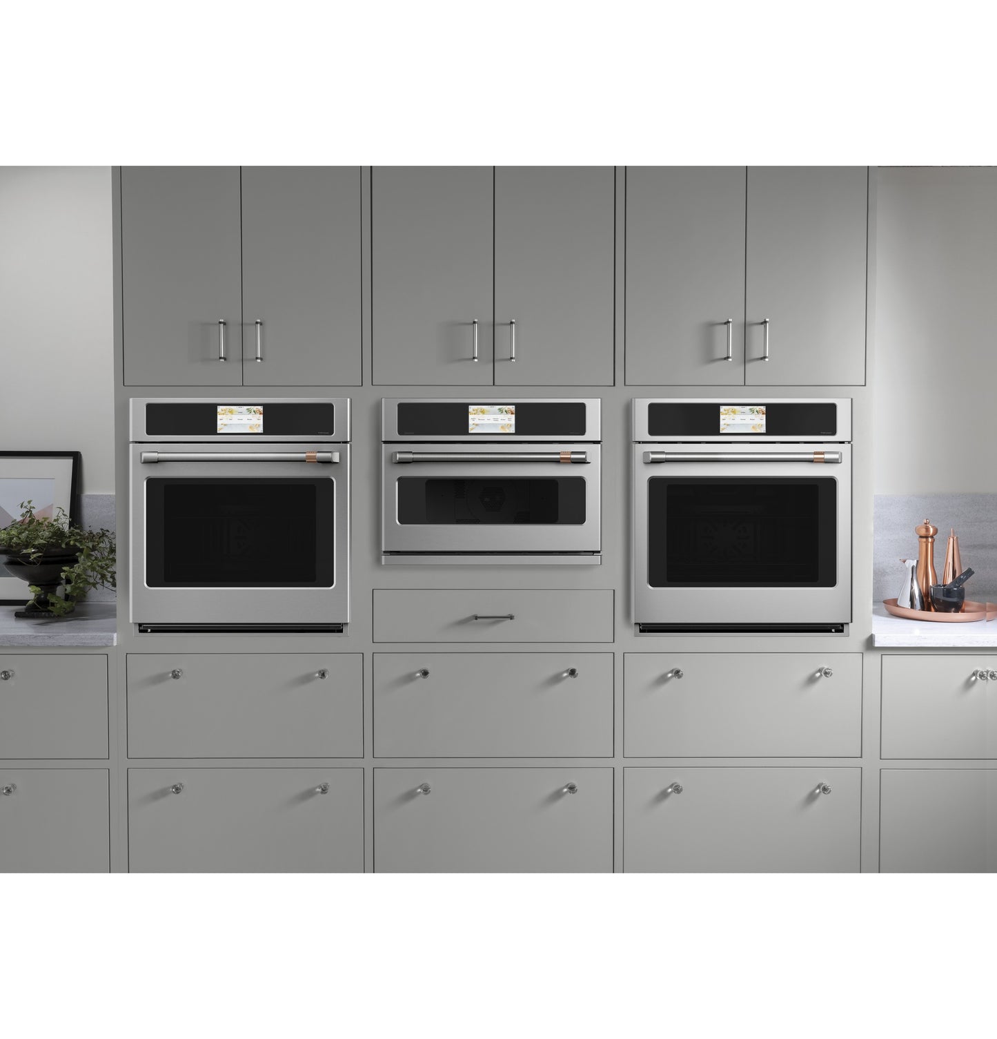 CAFÉ™ 27" Custom Speed Cook Oven with 120V Advantium® Technology