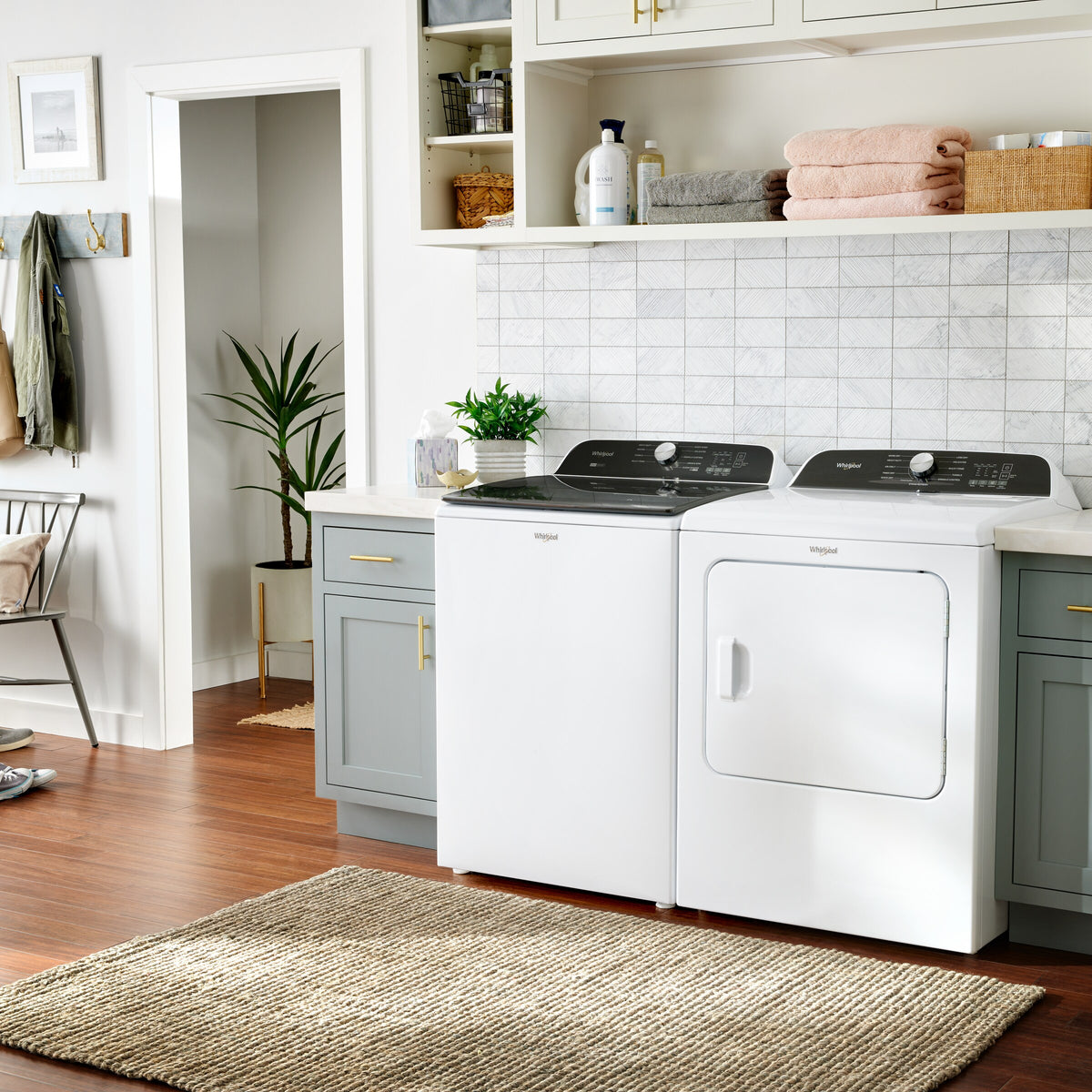 7.0 Cu. Ft. Whirlpool® Top Load Gas Dryer with Moisture Sensor