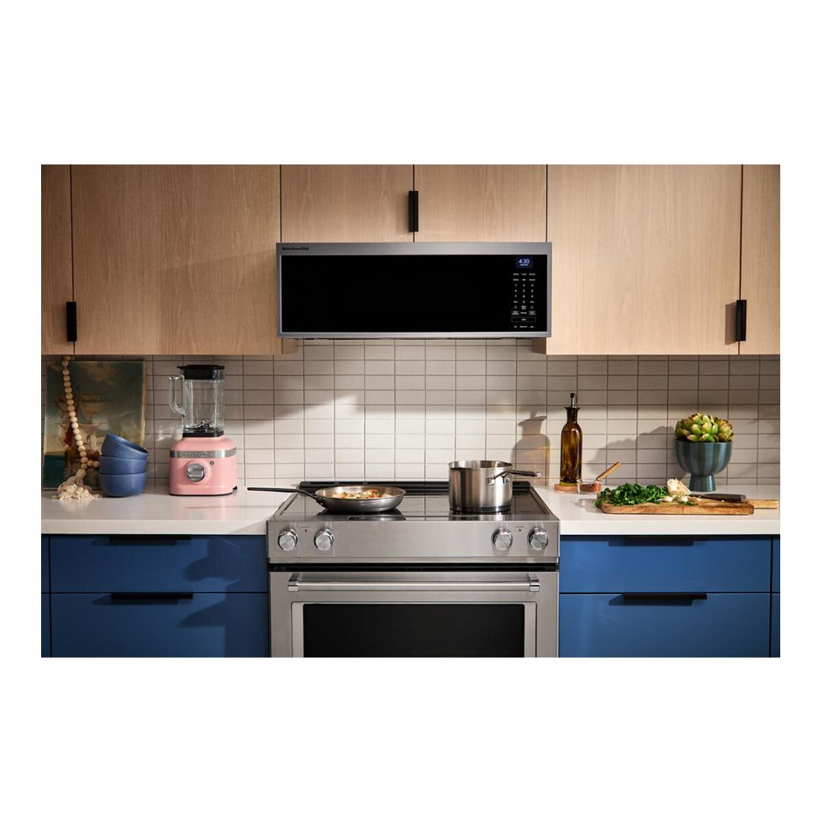 Smart Low Profile Microwave Hood Combination with Dual Fan Ventilation