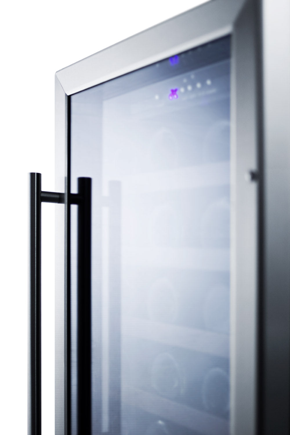 18" Wide Built-In Wine Cellar