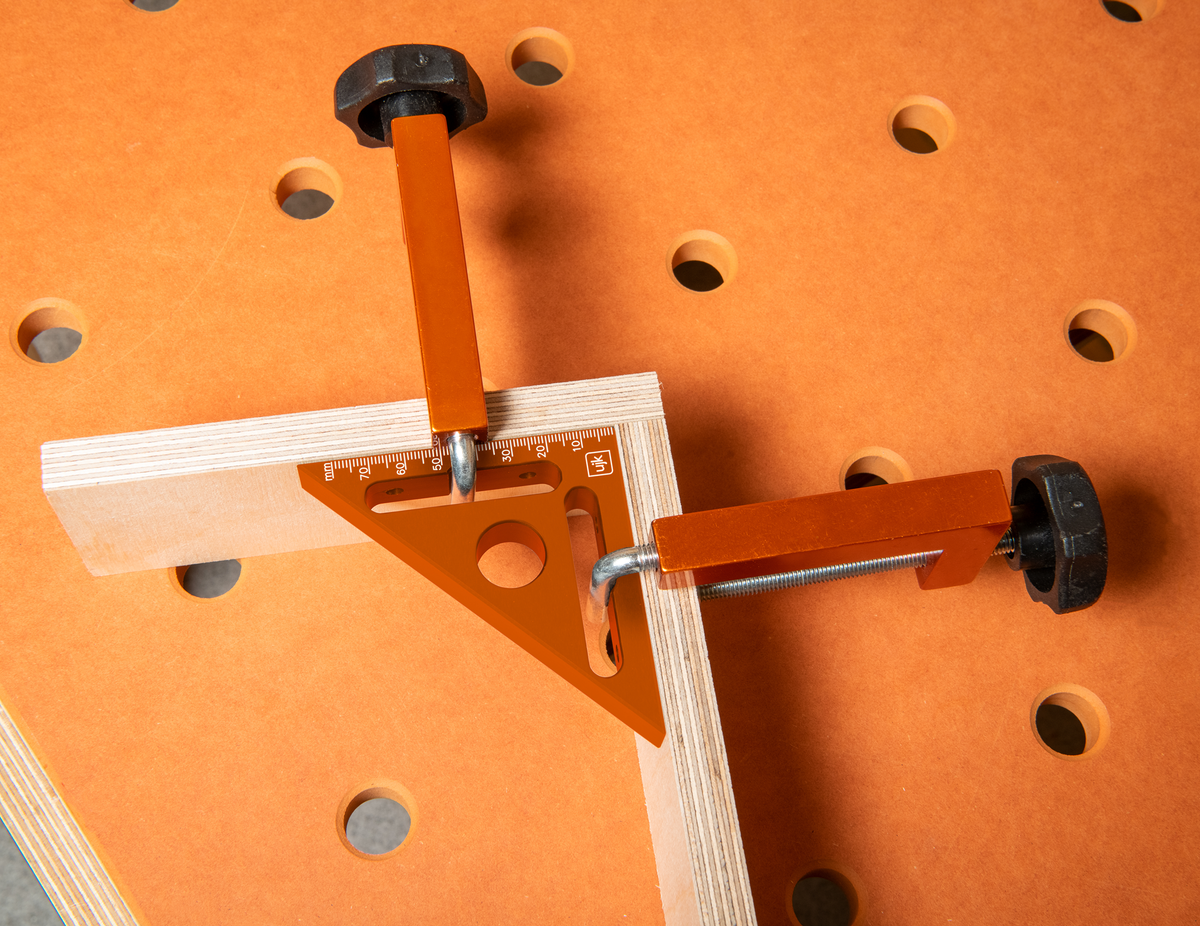 UJK Multifunction Square 75mm with 20mm Hole (2)
