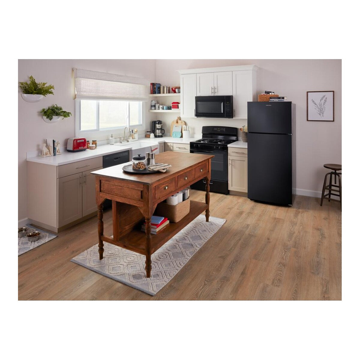 30-Inch Wide Top-Freezer Refrigerator With Dual Crisper Drawers—19 Cu. Ft.