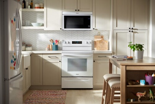 30-inch Electric Range with Air Cooking Technology