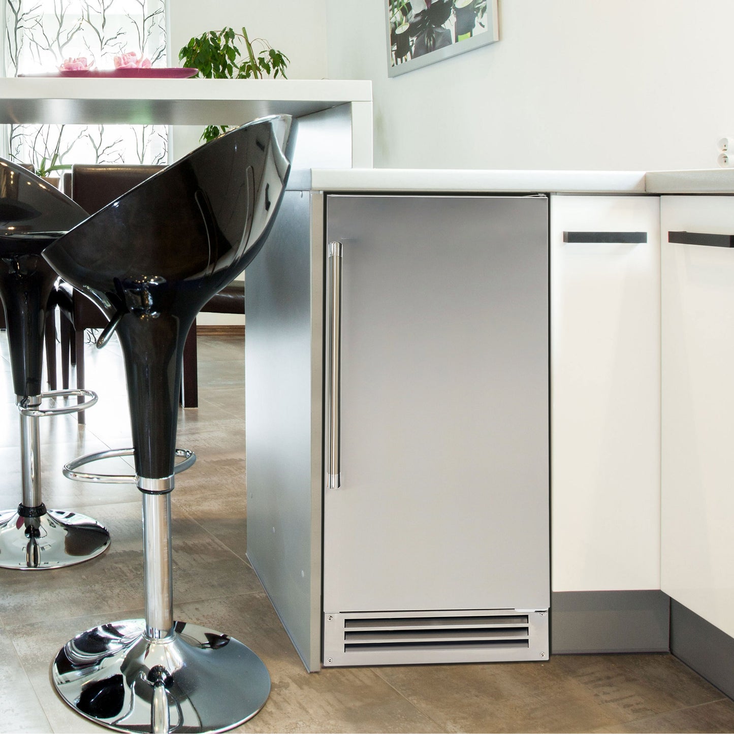 Avanti ELITE Built-in or Freestanding Ice Maker, 15" - Stainless Steel
