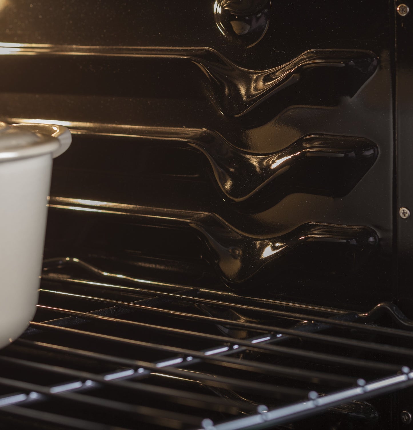 GE Profile™ ENERGY STAR® 30" Smart  Free-Standing Electric Convection Fingerprint Resistant Range with No Preheat Air Fry