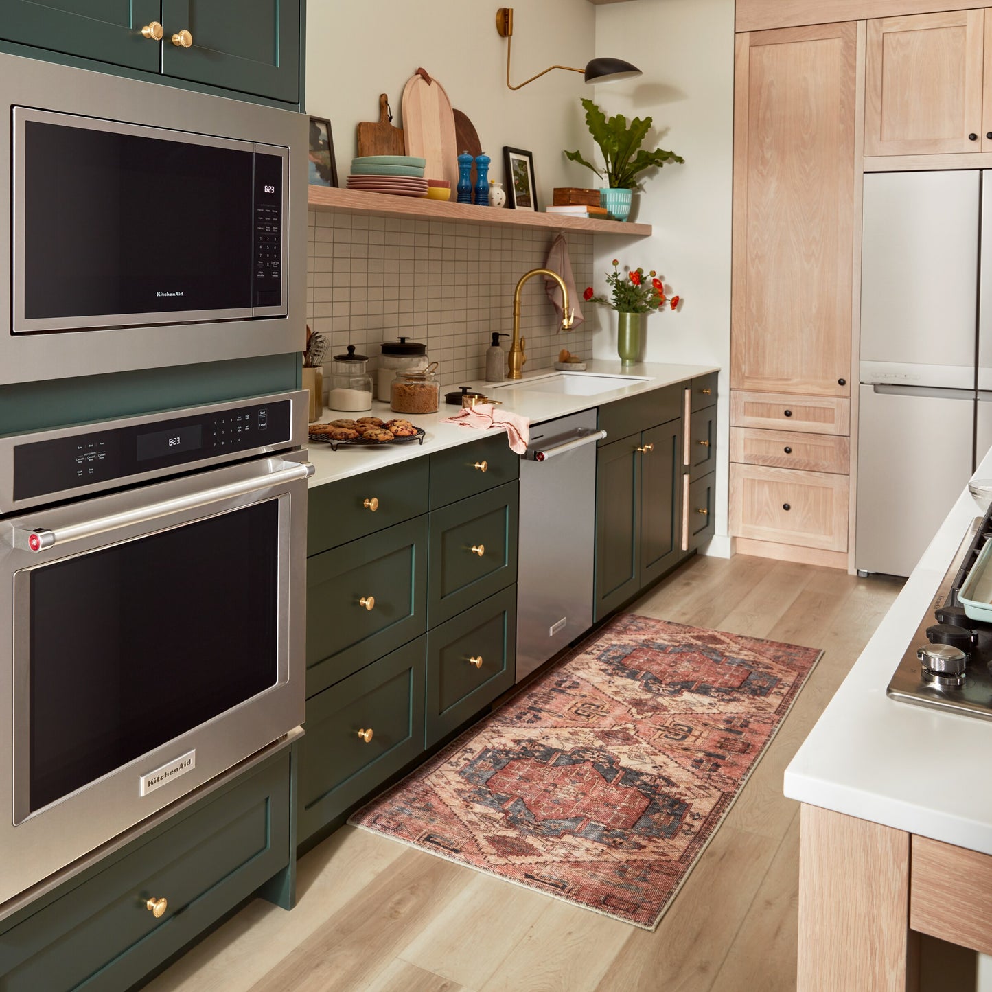 2.2 Cu. Ft. Countertop Microwave