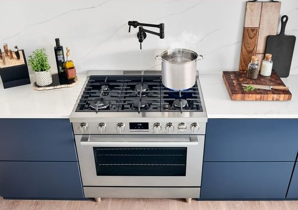 800 Series, Gas Freestanding Range, 36'', Stainless Steel