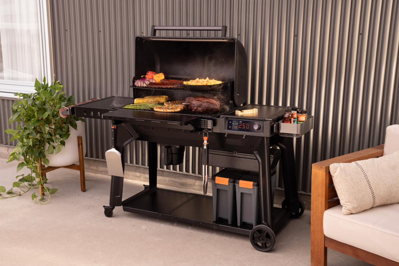 Traeger Woodridge Pro Plus Pellet Grill