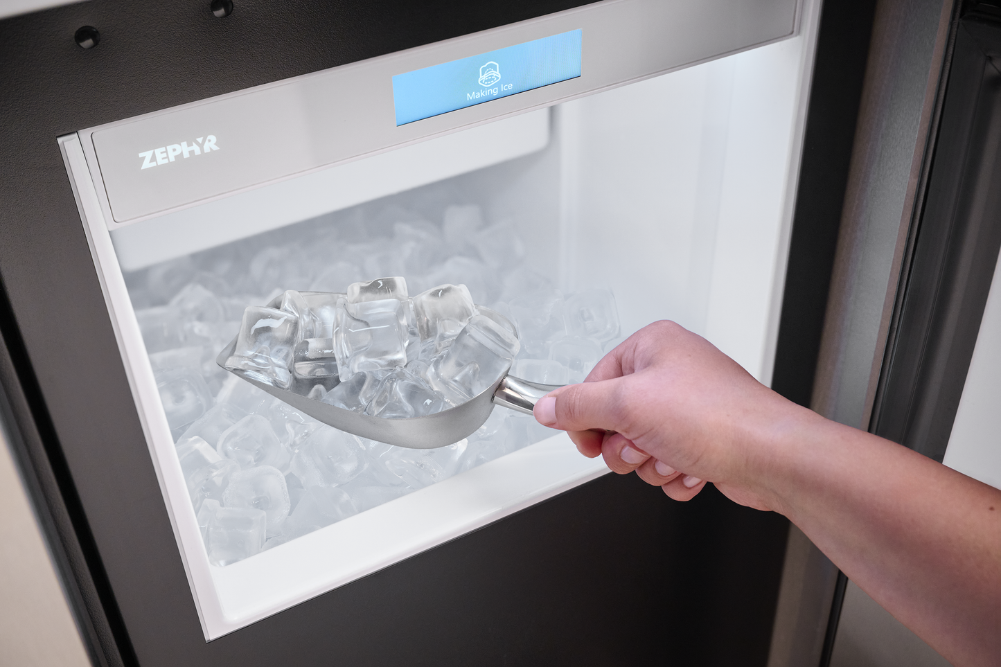 Clear Gourmet Ice Machine, 15in, w/Pump, Panel Ready
