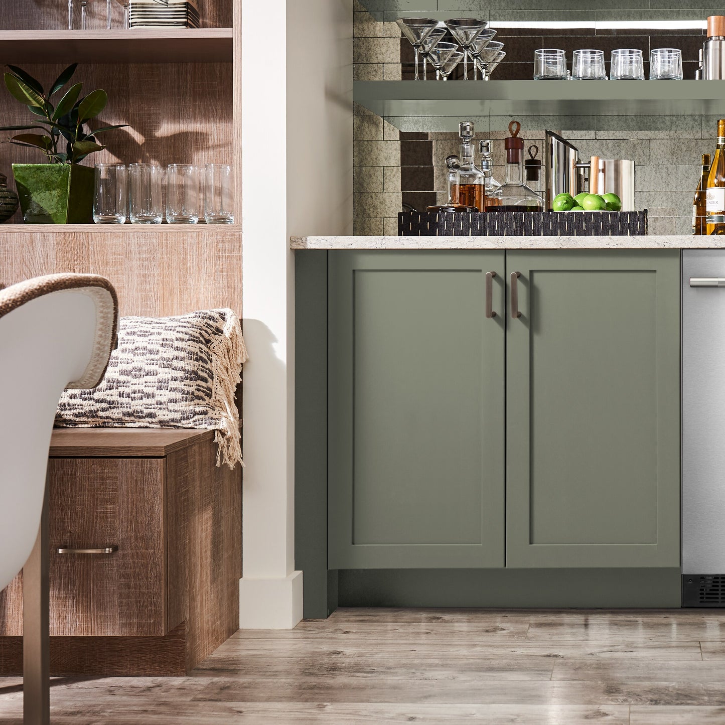 15-Inch Automatic Ice Maker with Clear Ice Technology in PrintShield® Finish