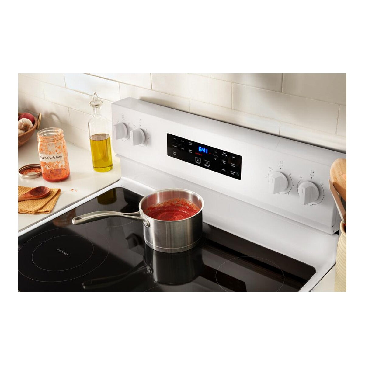 30-inch Electric Range with No Preheat Mode and Steam Clean
