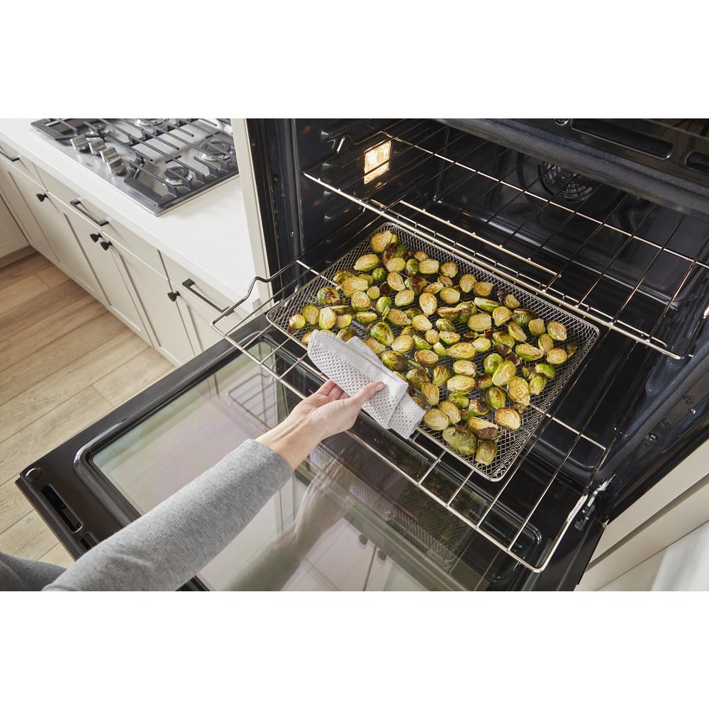 6.4 Total Cu. Ft. Combo Wall Oven with Air Fry When Connected*
