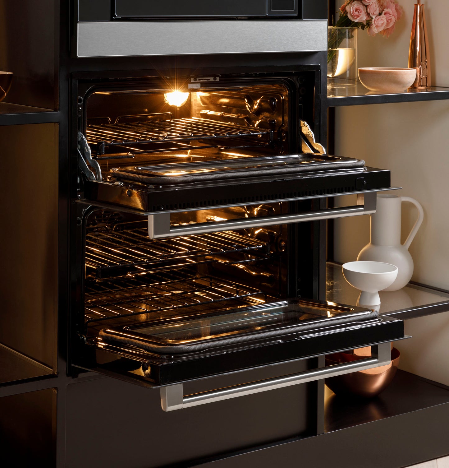 CAFÉ™ 30" Duo Smart Single Wall Oven in Platinum Glass