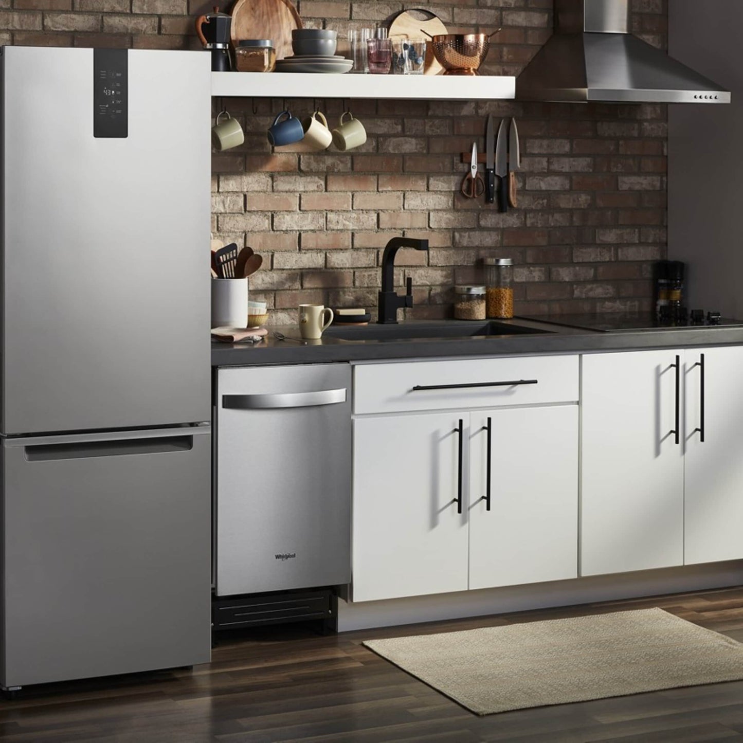 24-inch Wide Garage-Ready Bottom-Freezer Refrigerator - 12.9 cu. ft.