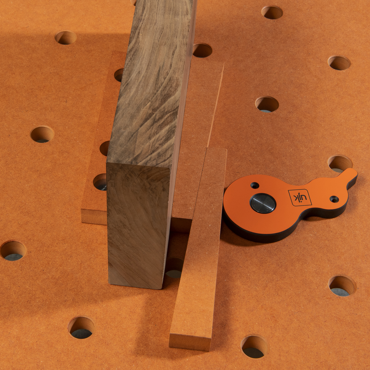 UJK Wedge (Pair)