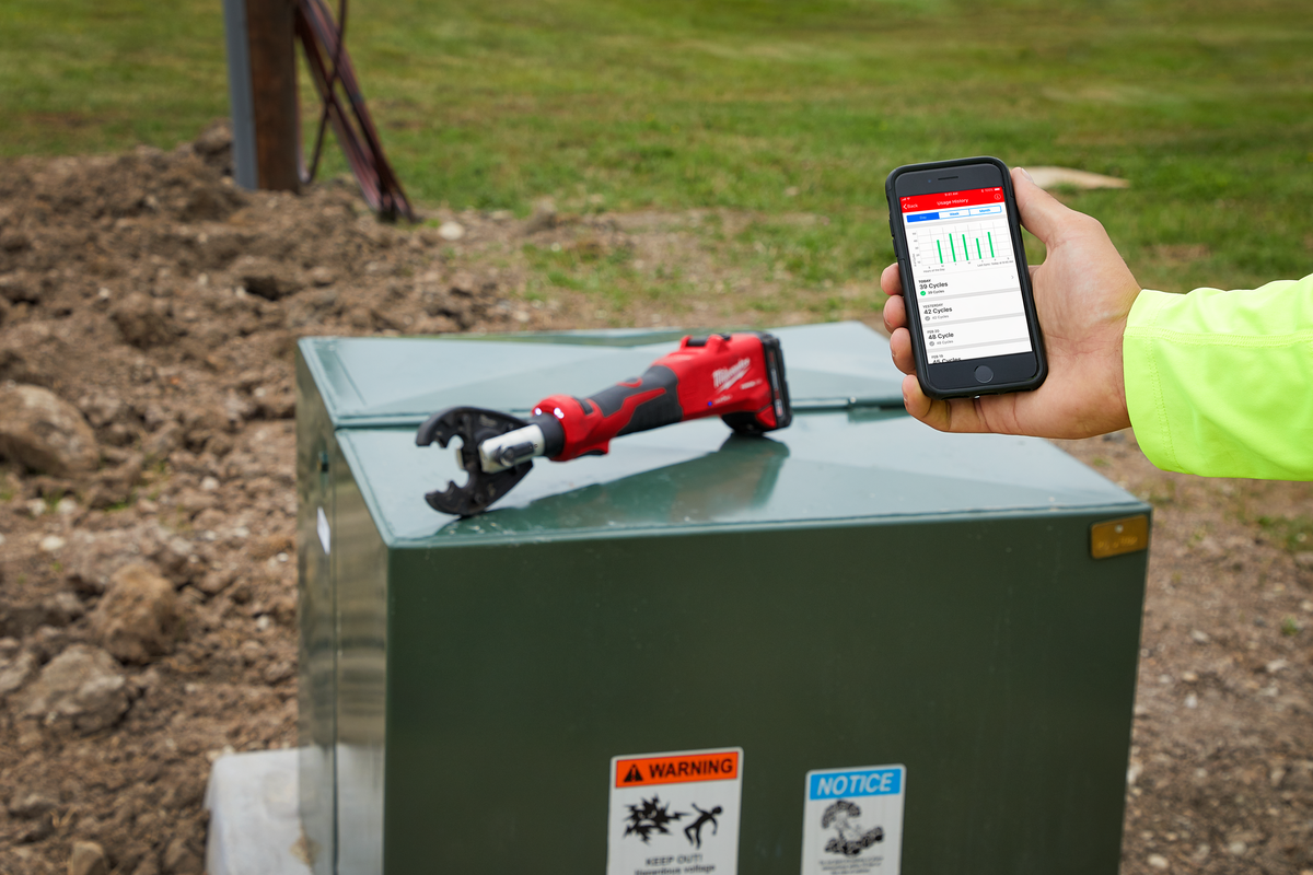 Milwaukee M18™ FORCE LOGIC™ 6T Linear Utility Crimper Kit w/ O-D3 Jaw