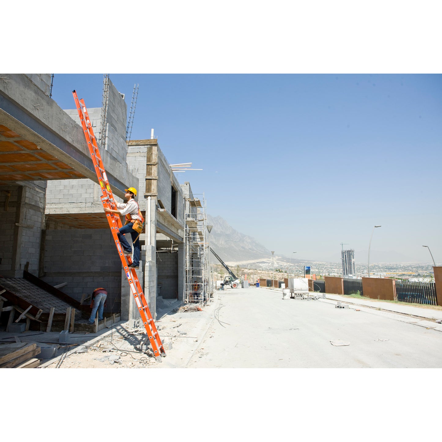 Werner 24 ft. Fiberglass Extension Ladder