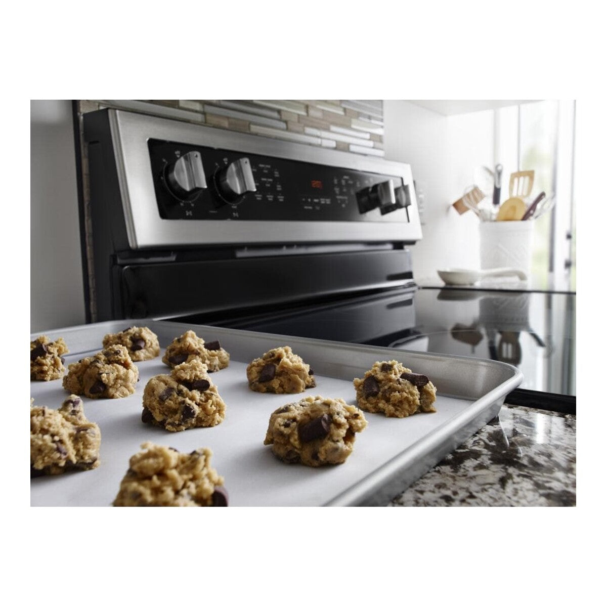 30-Inch Wide Double Oven Electric Range With True Convection - 6.7 Cu. Ft.