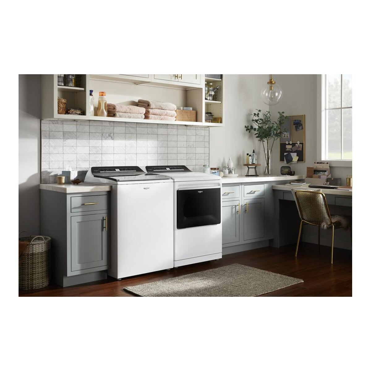 7.4 cu. ft. Top Load Gas Dryer with Advanced Moisture Sensing