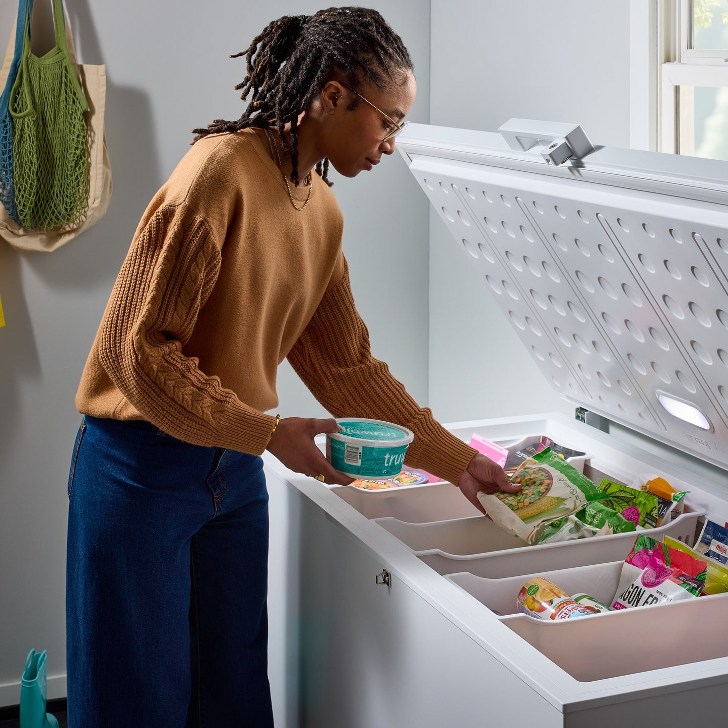 Whirlpool® 11 cu. ft. Chest Freezer with 2 Storage Baskets