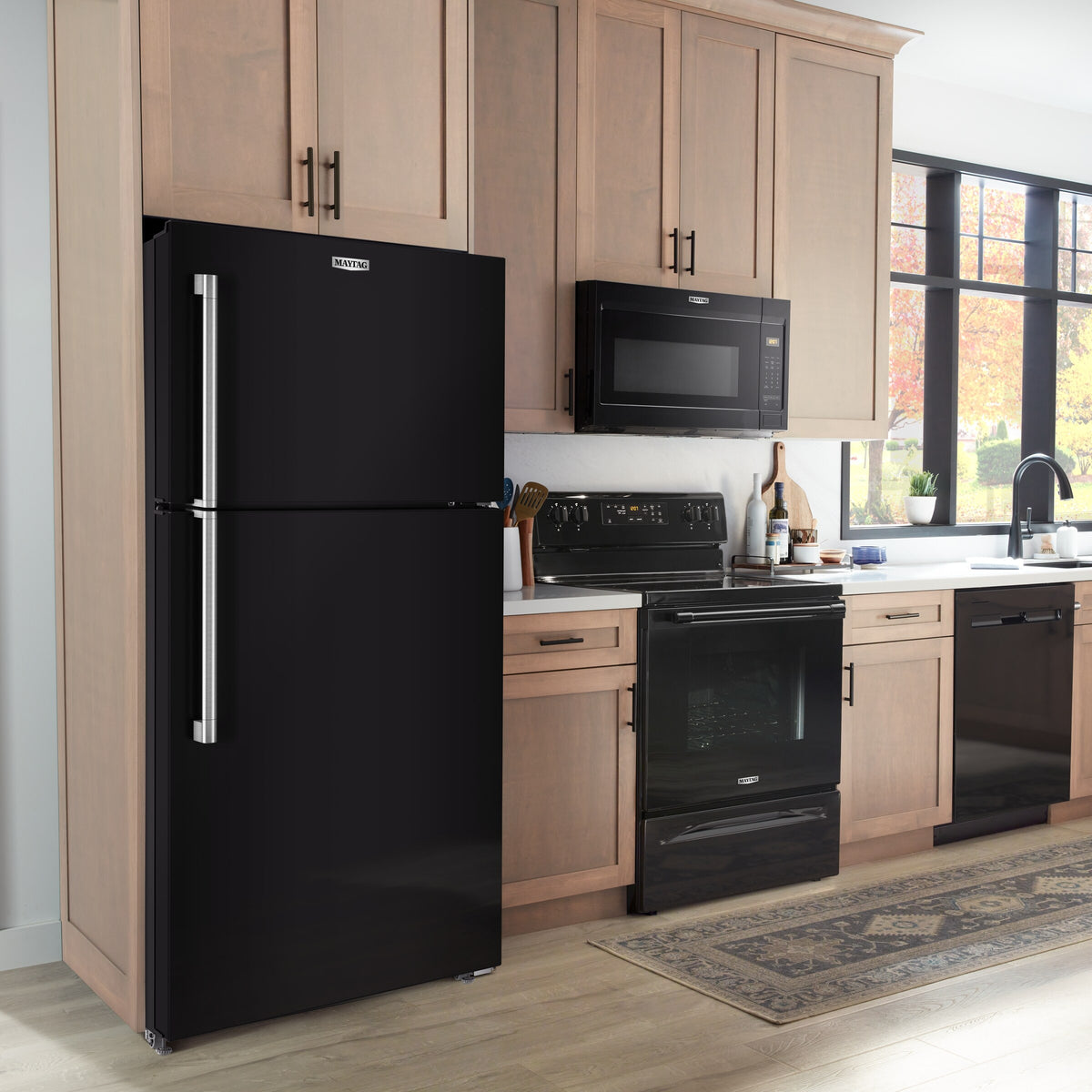 30-Inch Wide Top-Freezer Refrigerator with Garage Mode—19 Cu. Ft.