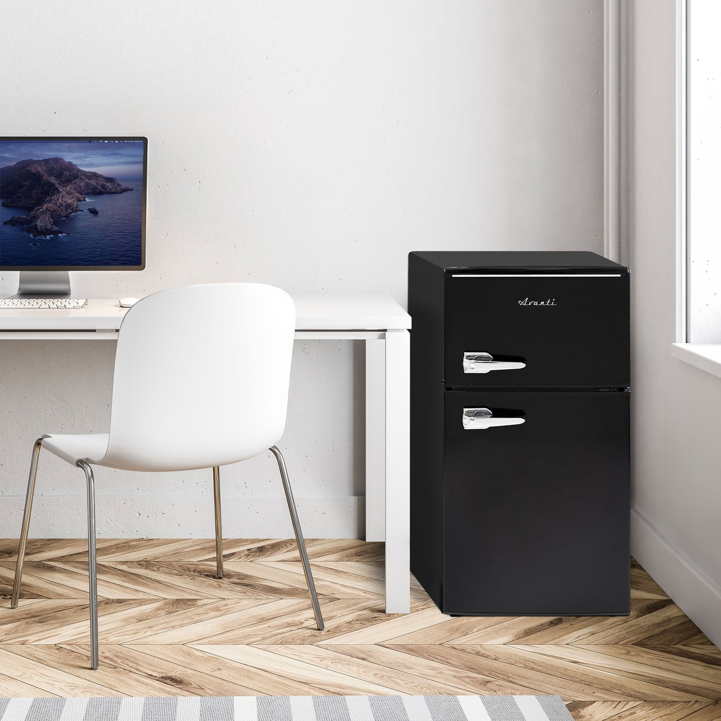 Avanti 3.0 Cu. Ft. Retro Compact Refrigerator - Black