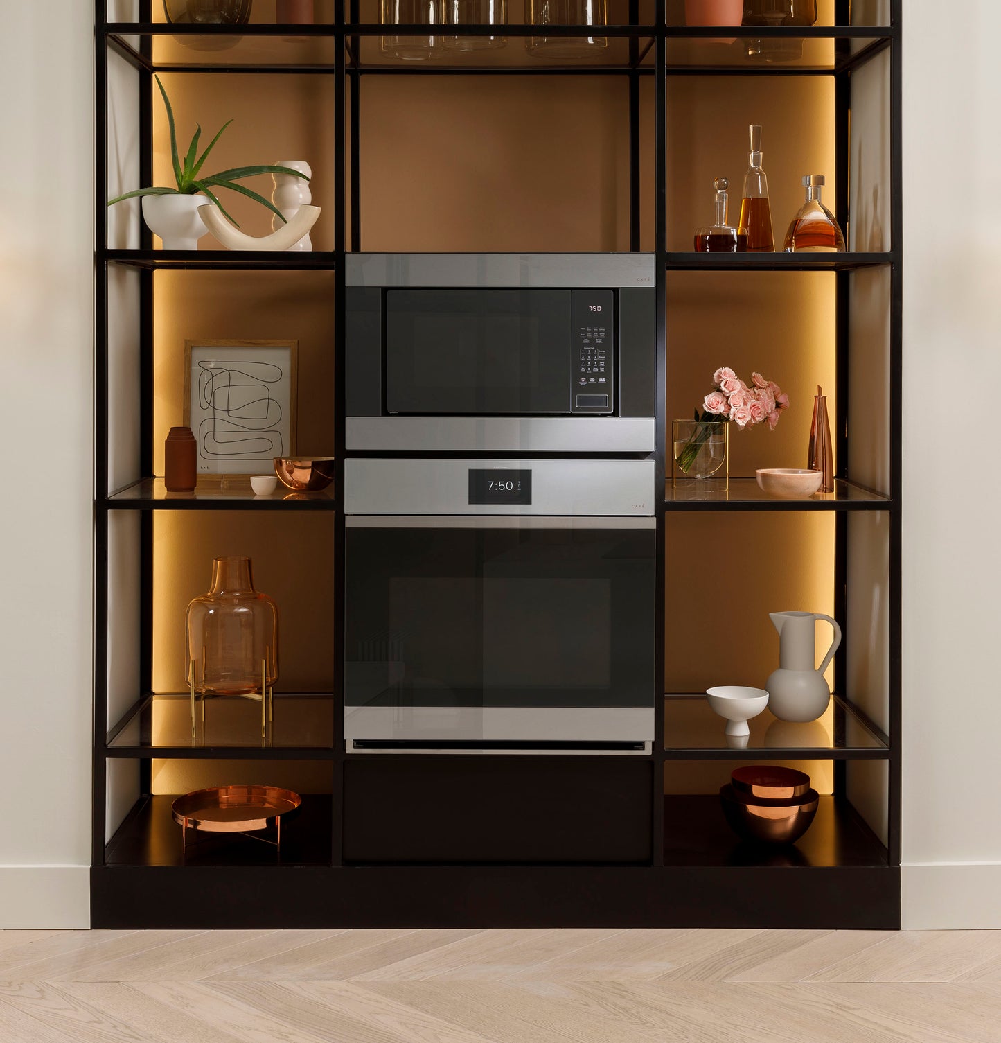 CAFÉ™ 30" Smart Built-In Convection Single Wall Oven in Platinum Glass