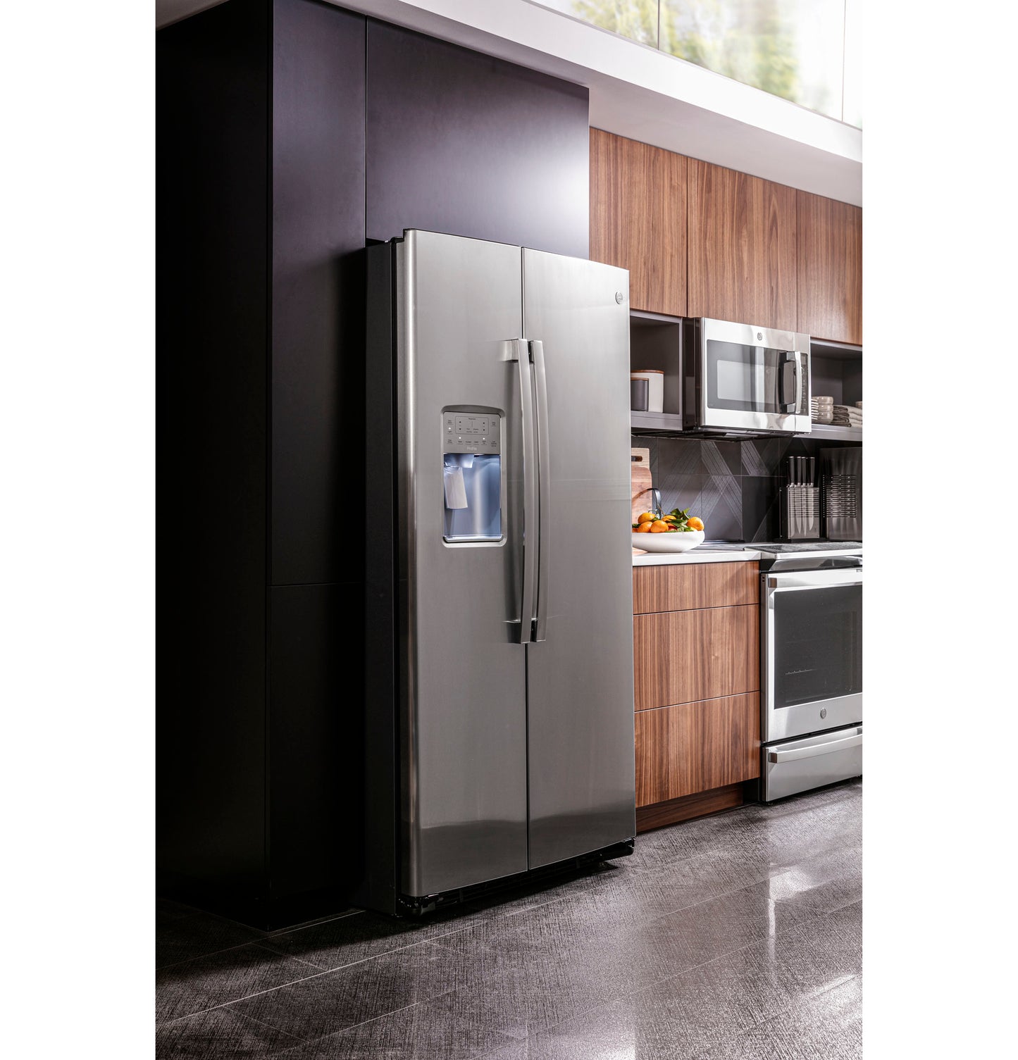 GE Profile™ ENERGY STAR® 25.3 Cu. Ft. Side-by-Side Refrigerator