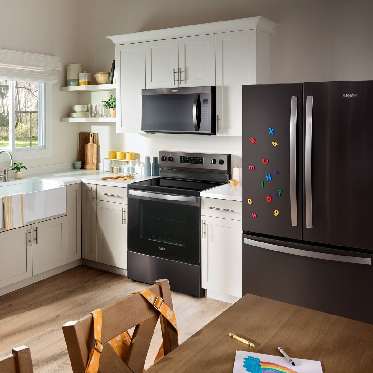 30-inch Electric Range with No Preheat Mode and Steam Clean