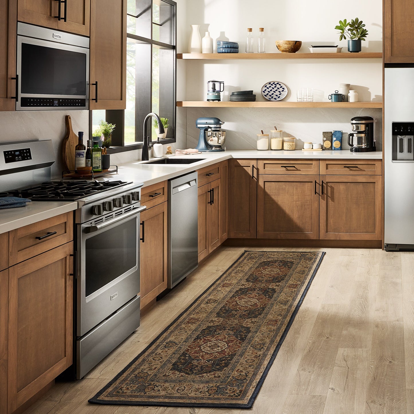 Front Control Dishwasher with PowerBlast® cycle and Heated Dry