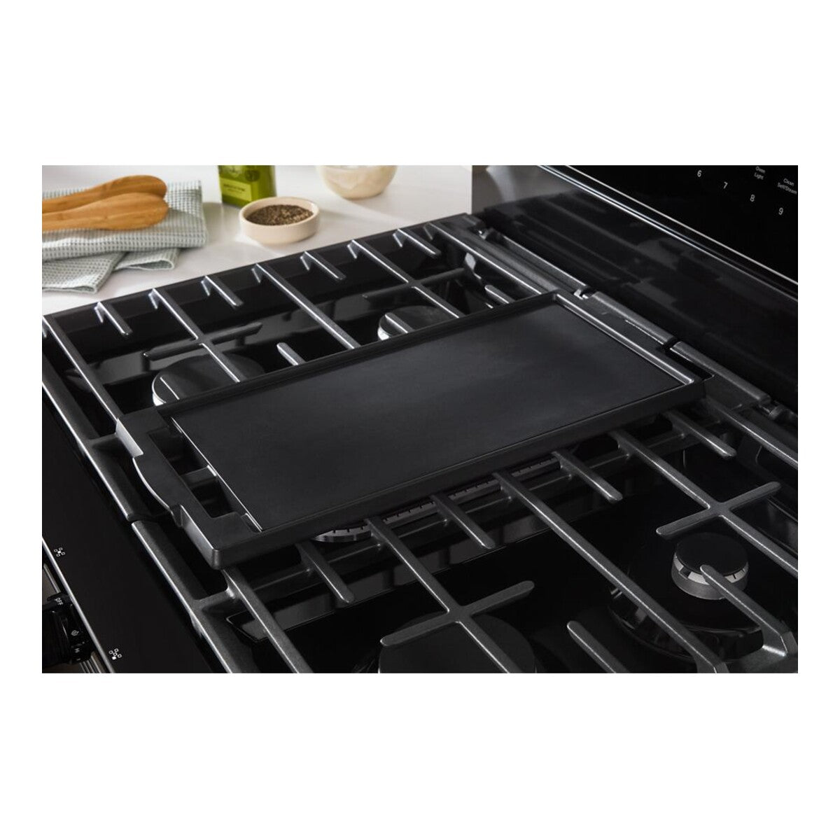 30-inch Smart Gas Range with Air Cooking Technology, No Preheat Air Fry, Steam/Self Clean and High Speed Preheat