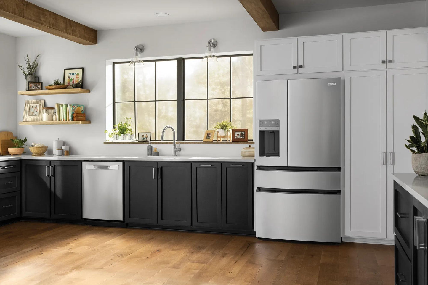26 Cu. Ft. Standard-Depth 4-Door French Door Refrigerator